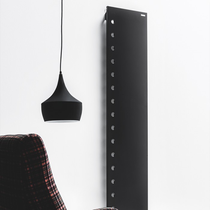 flat radiator placed in horizontal